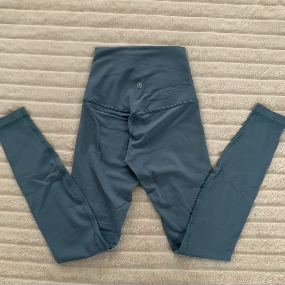 Lululemon light blue align 28” Size 2